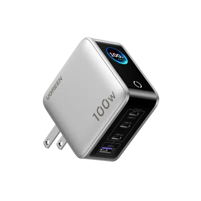 UGREEN Nexode Pro 100W 4-Port GaN Ladegerät mit Smart Display