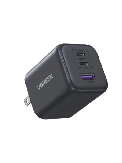 Cargador mini UGREEN de 45W y 3 puertos