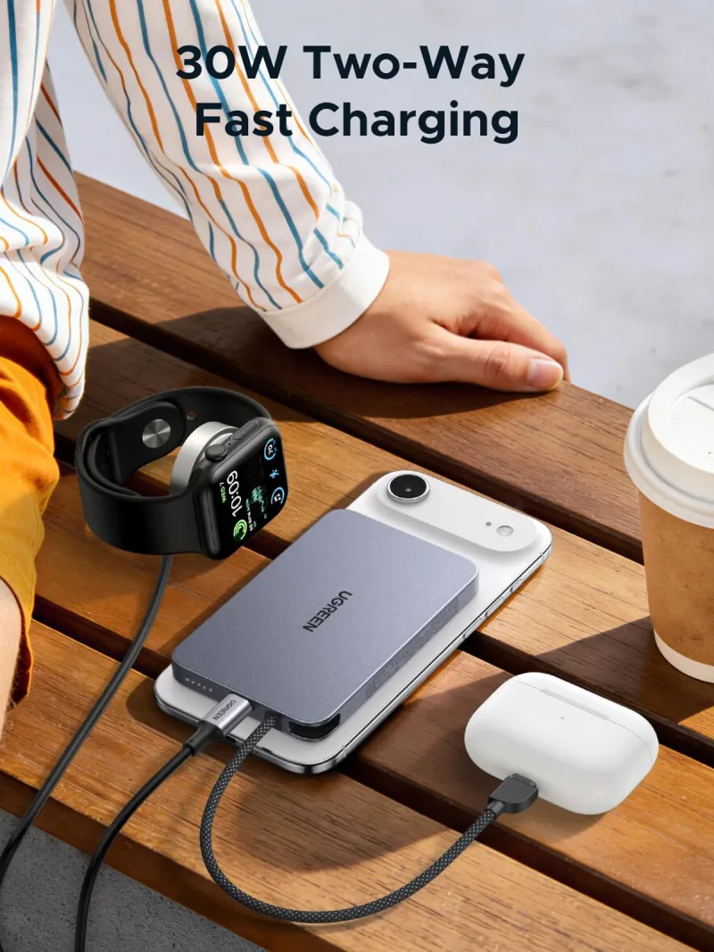 UGREEN MagFlow Air 磁気モバイルバッテリー（10000mAh、Qi2 15W）