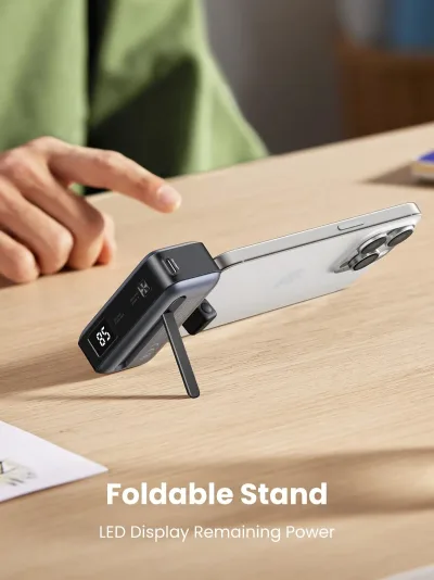 UGREEN 5000mAh USB-C 보조배터리 (케이블 포함)